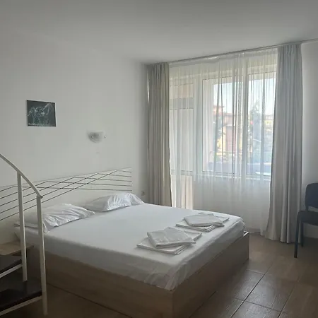 Siana House Vendégház 3*