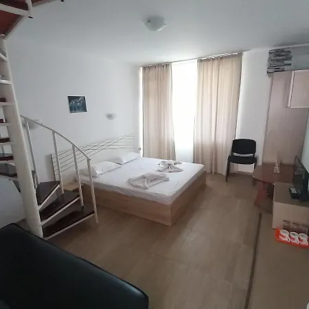 게스트하우스 Siana House 라브다