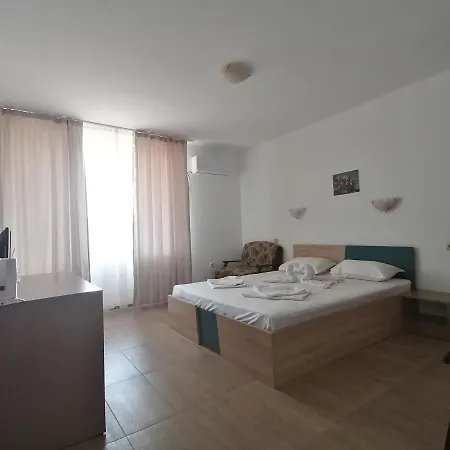 Siana House 3*