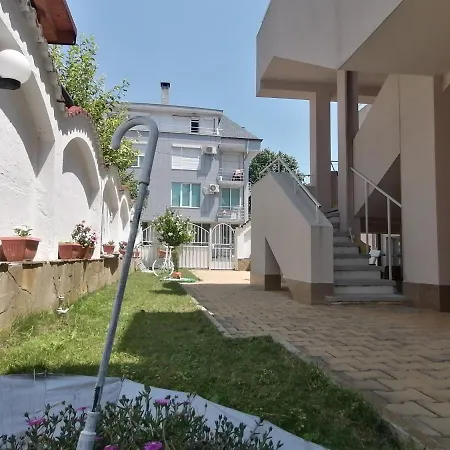 Siana House 3*