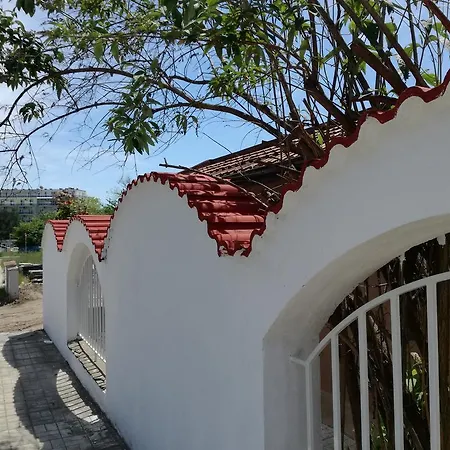 Гостевой дом Siana House Равда