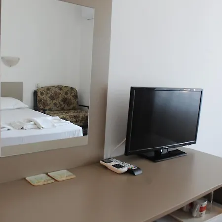 Siana House Къща за гости Равда