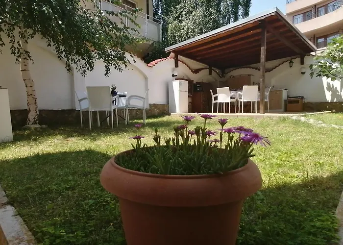 Pensjonat Siana House Rawda