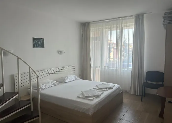 Siana House Pensjonat 3*
