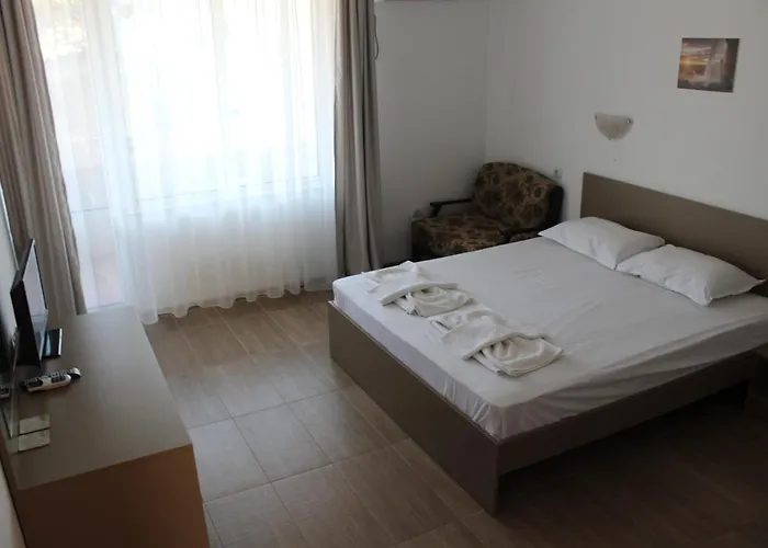 Siana House Pensjonat 3*