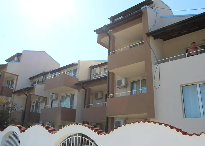 Siana House Pensjonat Rawda